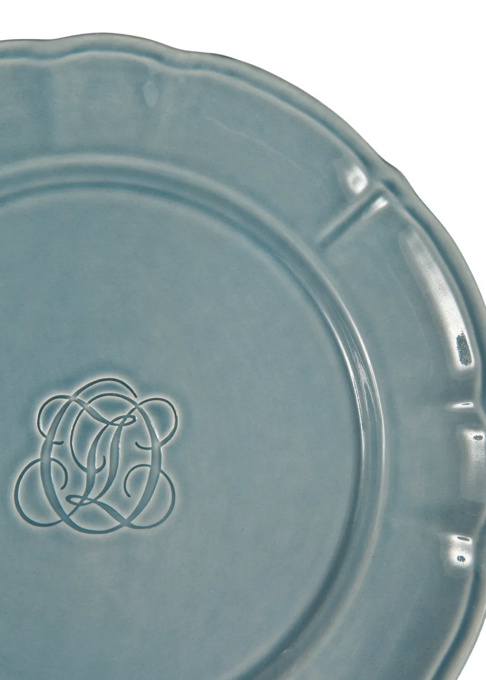 Laboratorio Paravicini Dinnerware|Bespoke Milano Plate with Punched Interlaced Monogram, Set of 12