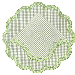 Flying Sheep Country Place Settings & Linens|Bettina-Gingham Napkin in Green, Set of 4