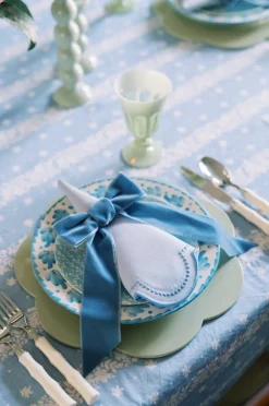 TriChi Design Place Settings & Linens|Blue Dotted White Linen Napkin and Placemat, Set of 2