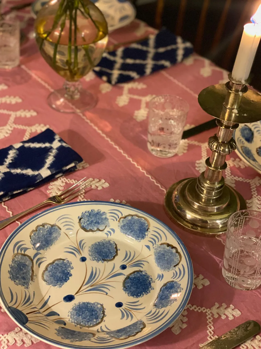 Carolina Irving and Daughters Dinnerware|Blue Flower Dinner Plate