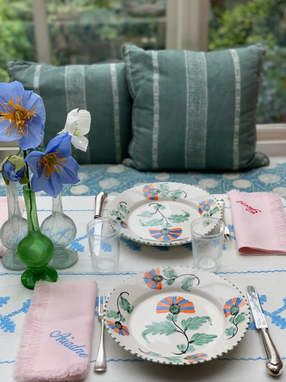 Carolina Irving and Daughters Dinnerware|Carnation Dinner Plate