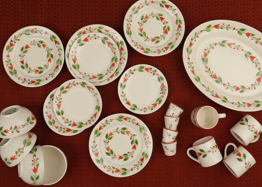 Carolina Irving and Daughters Dinnerware|Carolina Irving x OTM Holly Dinner Plate