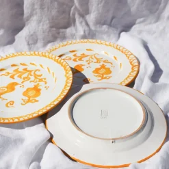 Pomelo Casa Dinnerware|Casa Amarilla Dinner Plate with Traditional Designs