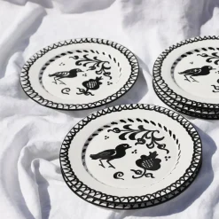 Pomelo Casa Dinnerware|Casa Blanca & Negra Dinner Plate with Traditional Designs