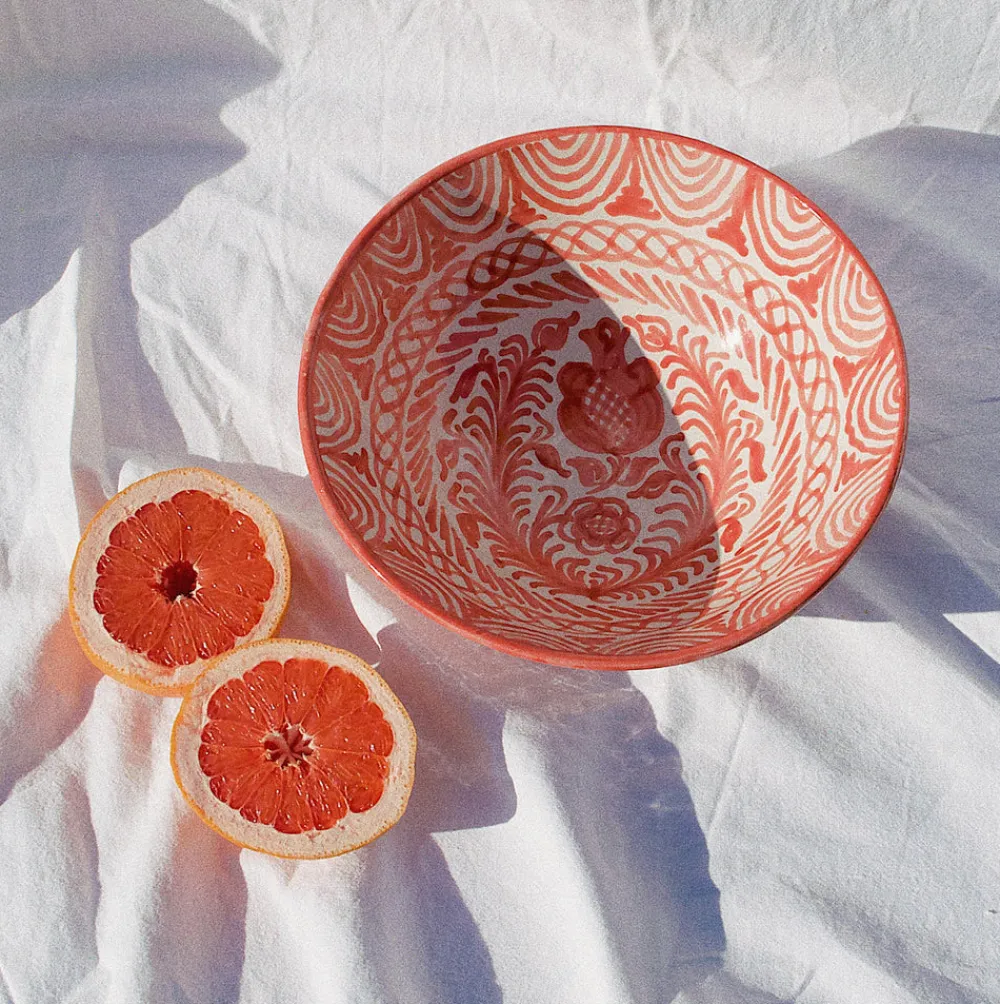 Pomelo Casa Dinnerware|Casa Coral Large Bowl with Hand-Painted Designs