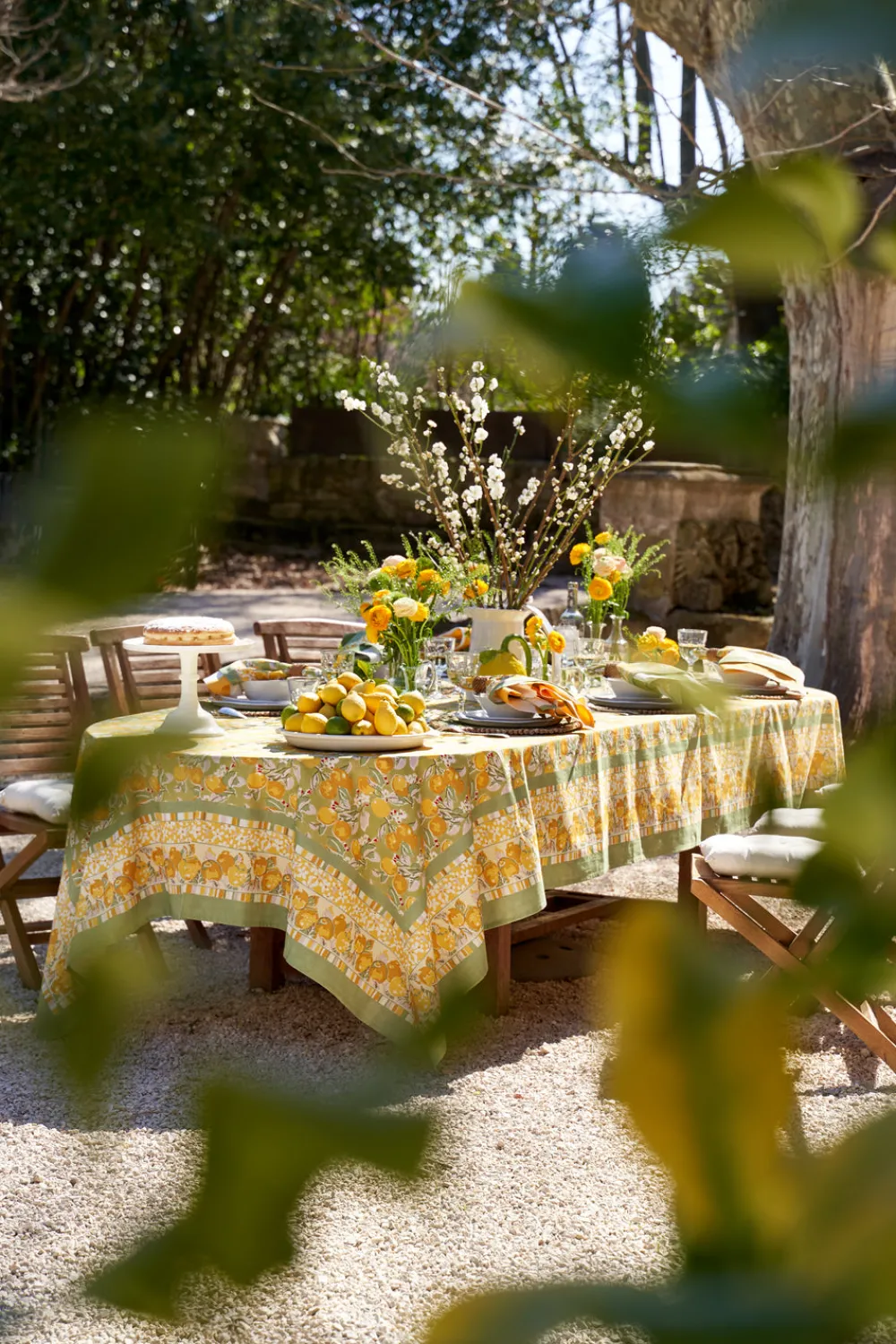 Couleur Nature Place Settings & Linens|Citron Tablecloth in Vert & Yellow