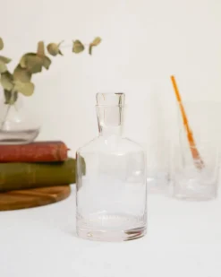 The Vintage List Glassware|Crystal Decanter with Spears Design