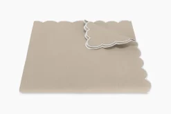 Matouk Place Settings & Linens|Dakota Tablecloth