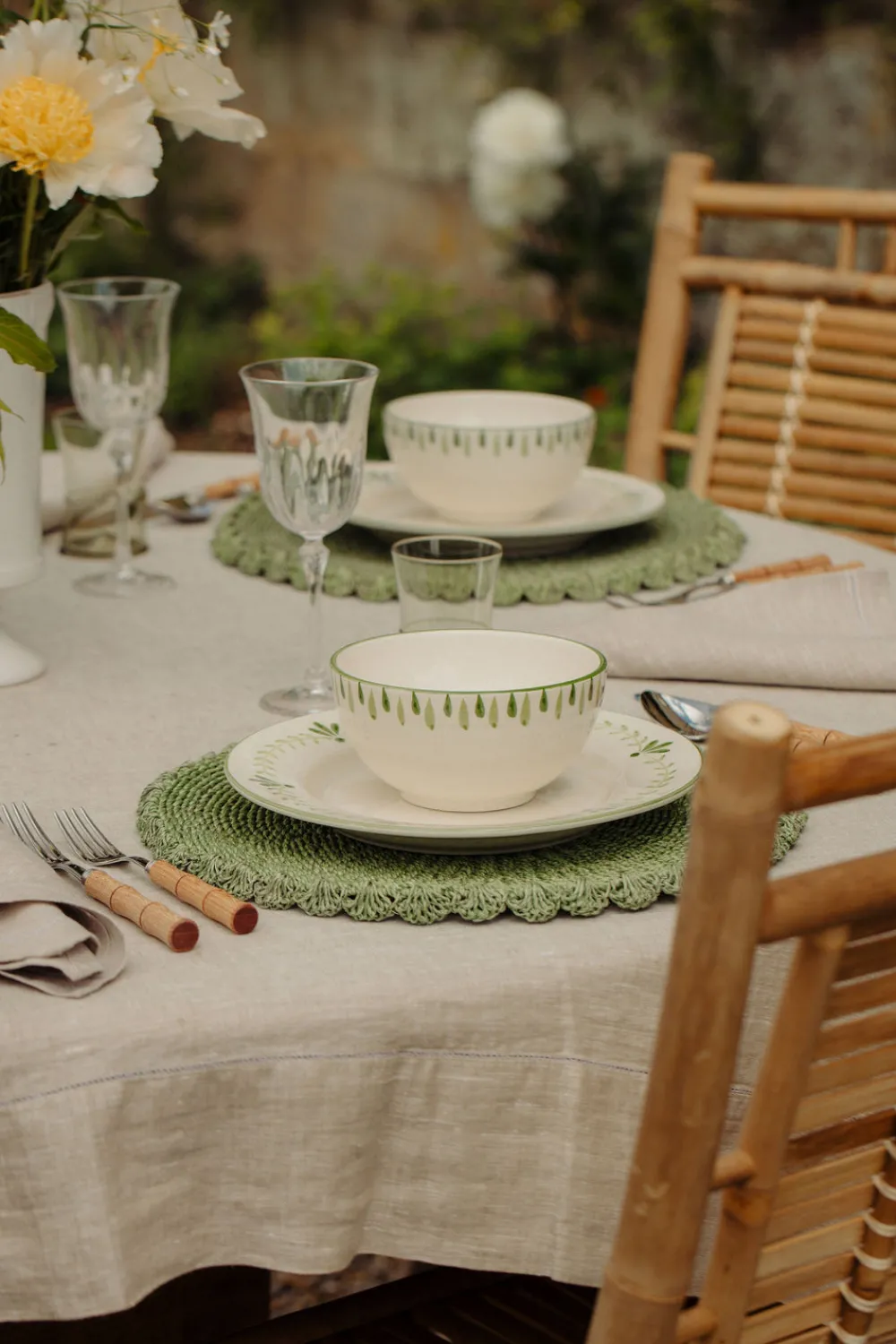 Rebecca Udall Dinnerware|Elouise Cereal Bowl in Green, Set of 6