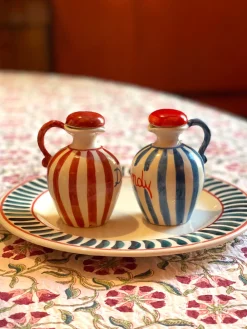 Sveva's Home Dinnerware|Emerald Green Olive Oil and Vinegar Bottle, Set of 2