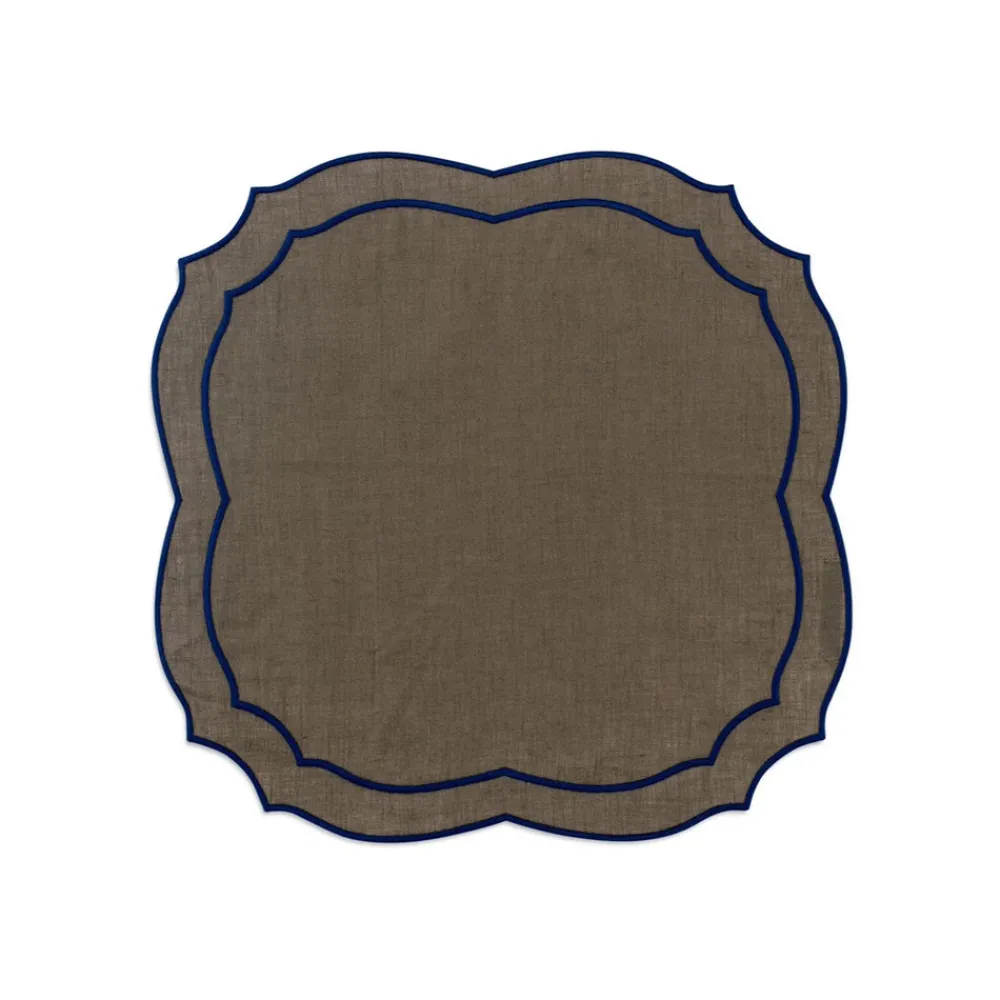 Loulou La Dune Place Settings & Linens|Emma Linen Napkin in Forest Green with Navy Embroidery