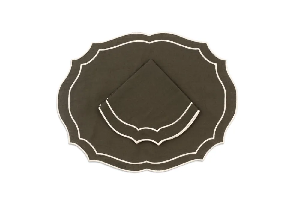 Loulou La Dune Place Settings & Linens|Emma Linen Placemat in Forest Green with Cream Embroidery