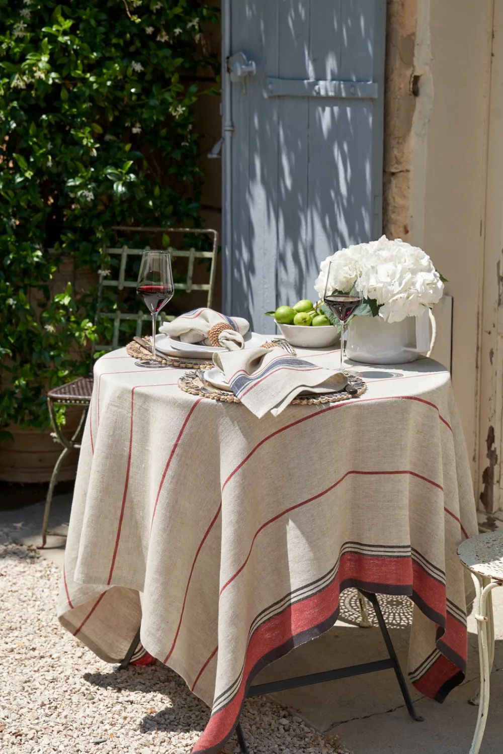 Caravan Place Settings & Linens|Eze 60x60 Tablecloth in Ivory & Red