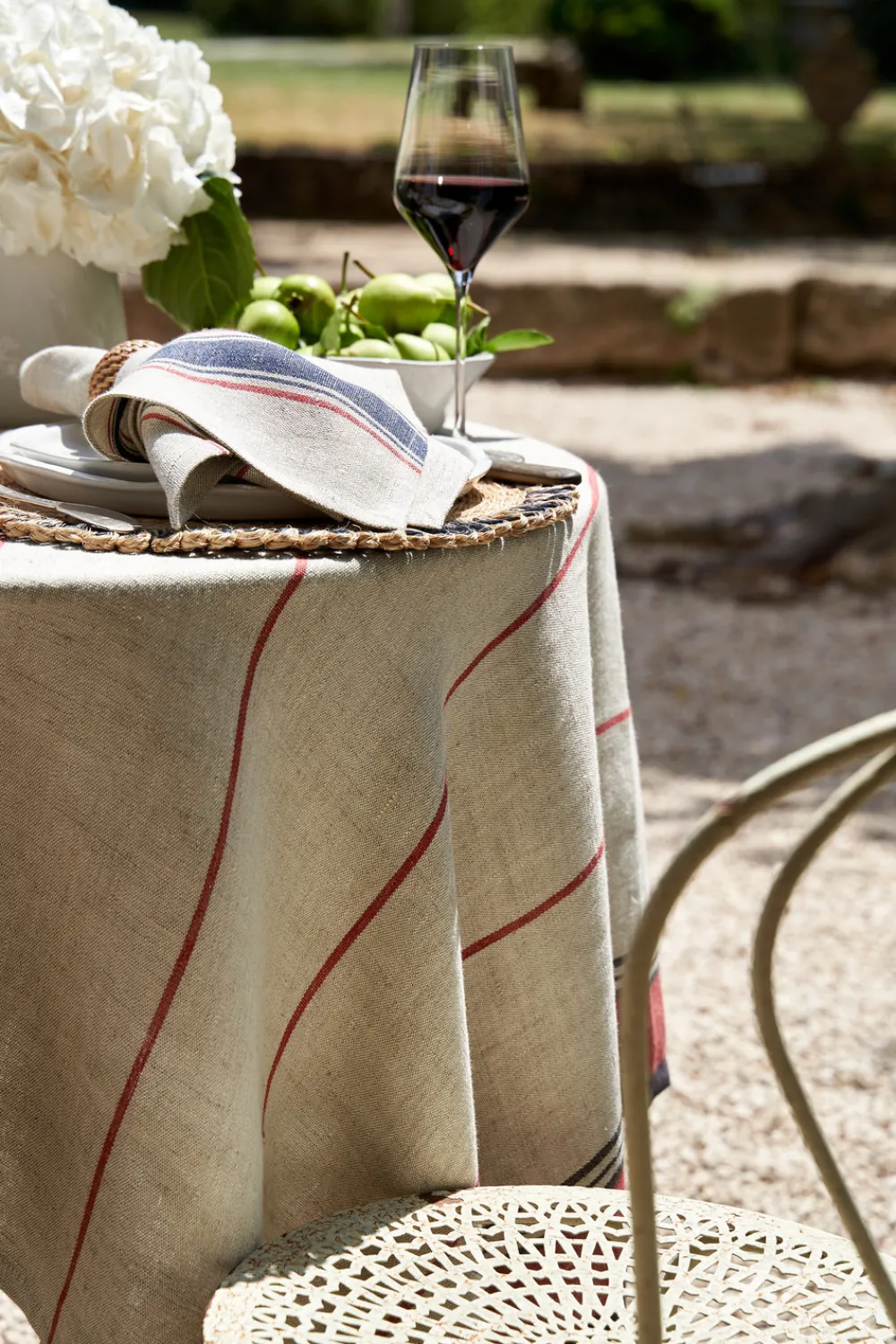 Caravan Place Settings & Linens|Eze 60x60 Tablecloth in Ivory & Red