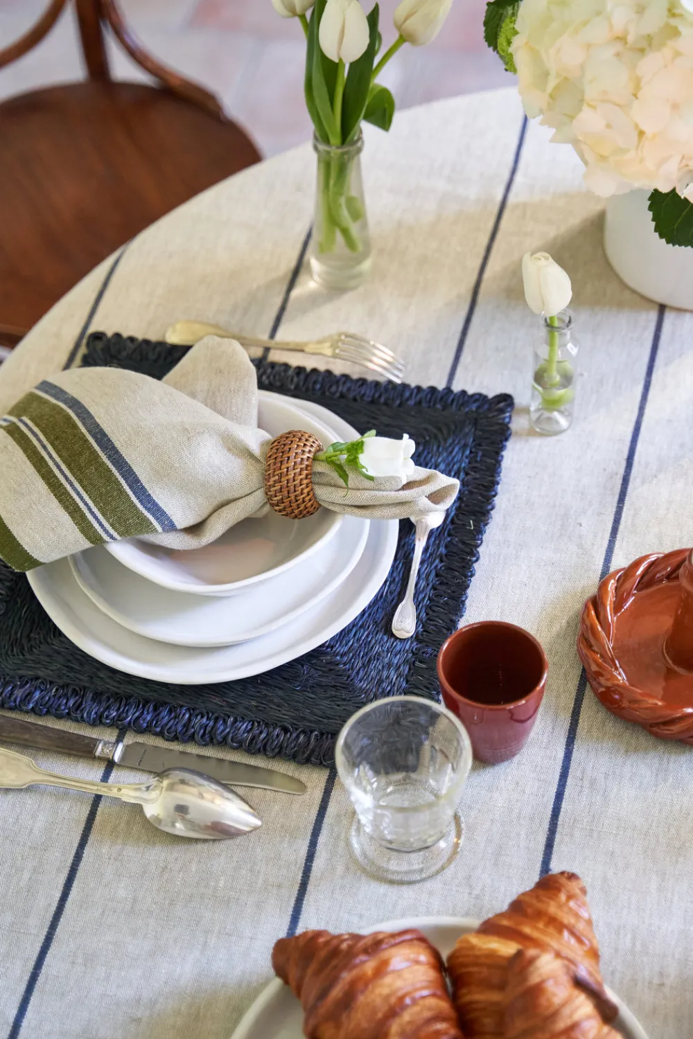Caravan Place Settings & Linens|Eze 60x60 Tablecloth in Ivory & Blue