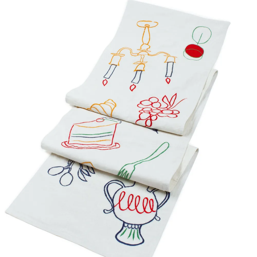 Misette Place Settings & Linens|Fete Linen Embroidered Runner