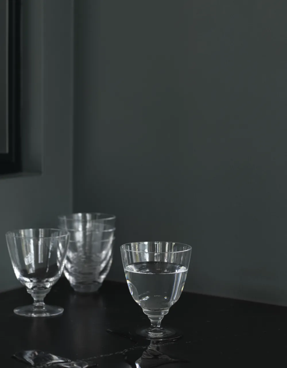 Holmegaard Glassware|Flow Glass On Foot in Champagne