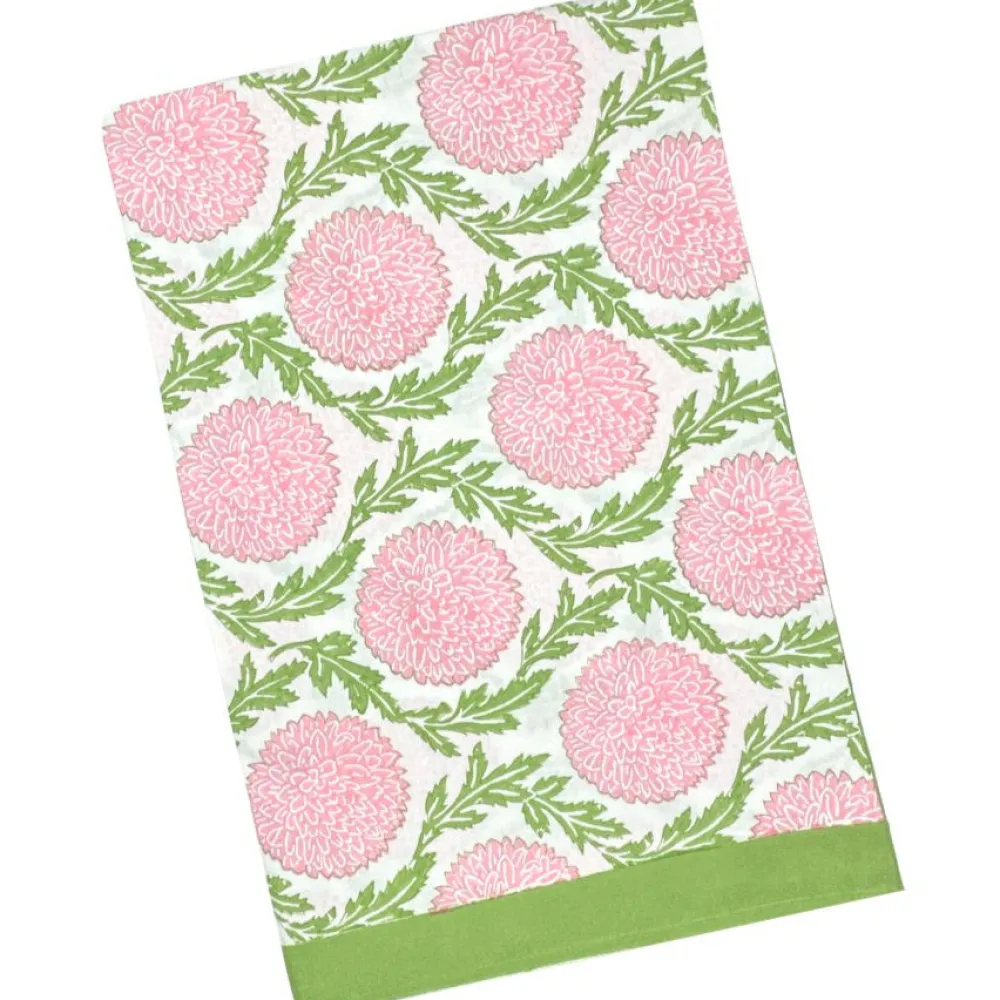 Flying Sheep Country Place Settings & Linens|Flowers & Vines Tablecloth in Pink and Green