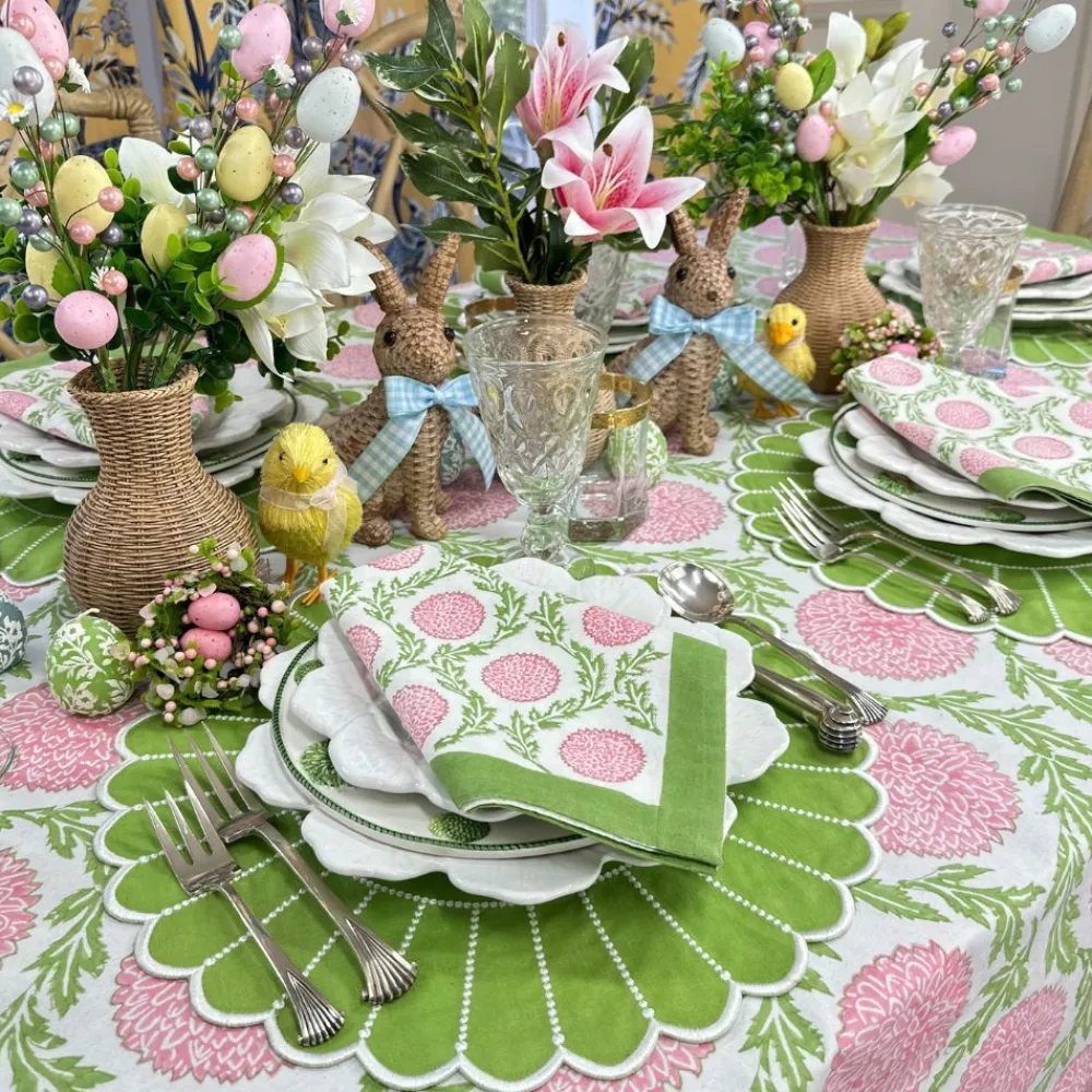 Flying Sheep Country Place Settings & Linens|Flowers & Vines Tablecloth in Pink and Green