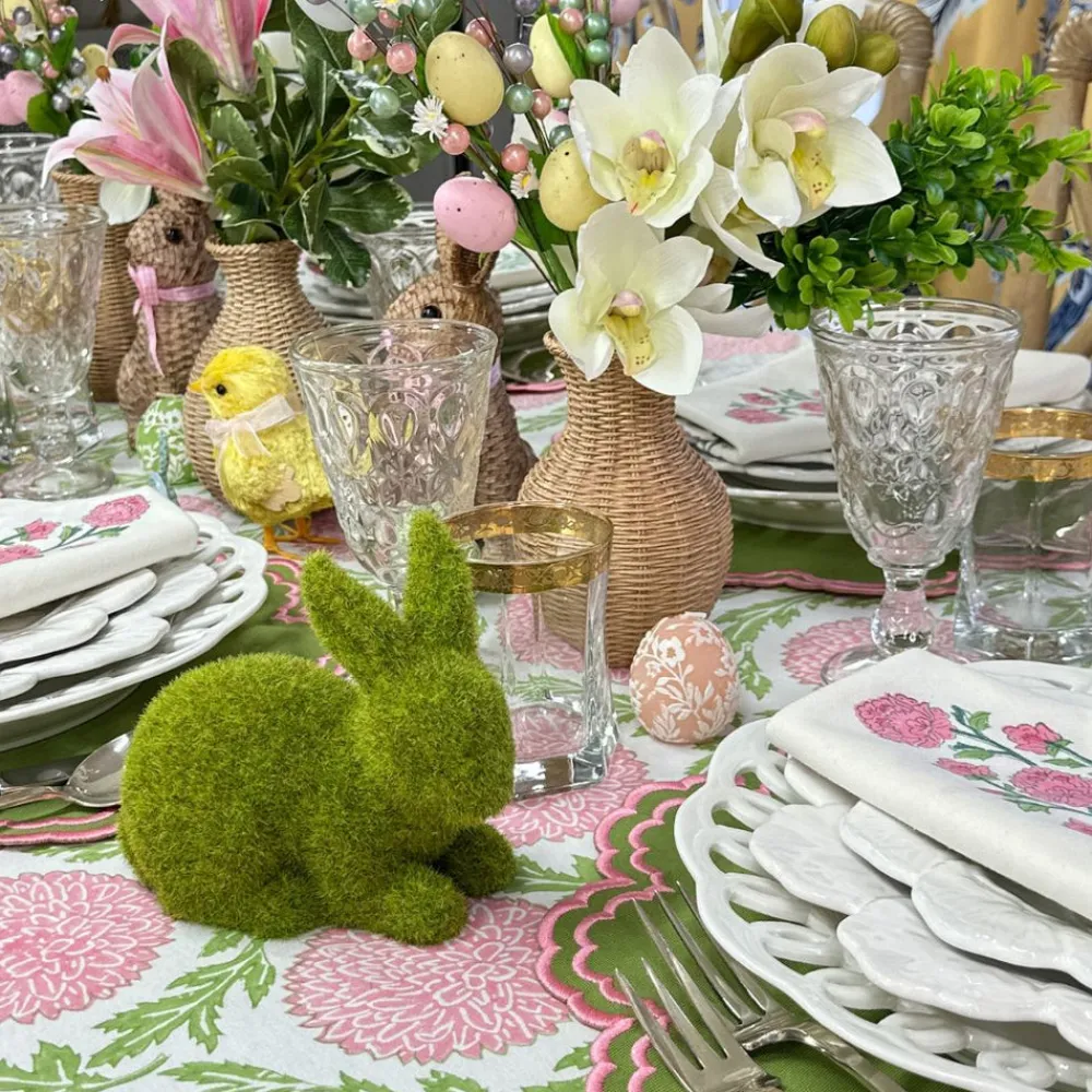 Flying Sheep Country Place Settings & Linens|Flowers & Vines Tablecloth in Pink and Green