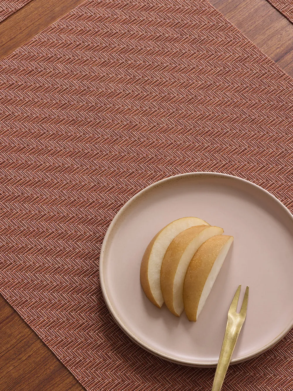 Chilewich Place Settings & Linens|Foxtail Rectangular Placemat in Raspberry