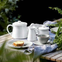 Costa Nova Dinnerware|Friso Collection Teacups & Saucers in White, Set of 6