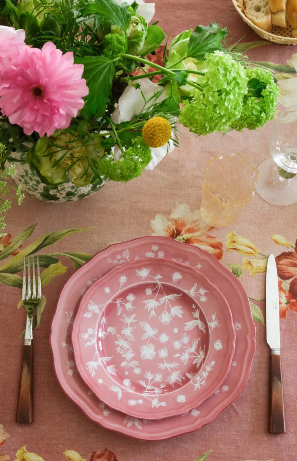 Cabana Dinnerware|Ginori x Floral Dessert Plate in Pink