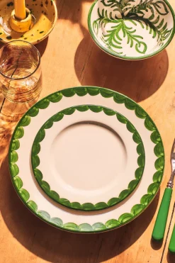 Late Afternoon Dinnerware|Green Scallop Dinner Plate