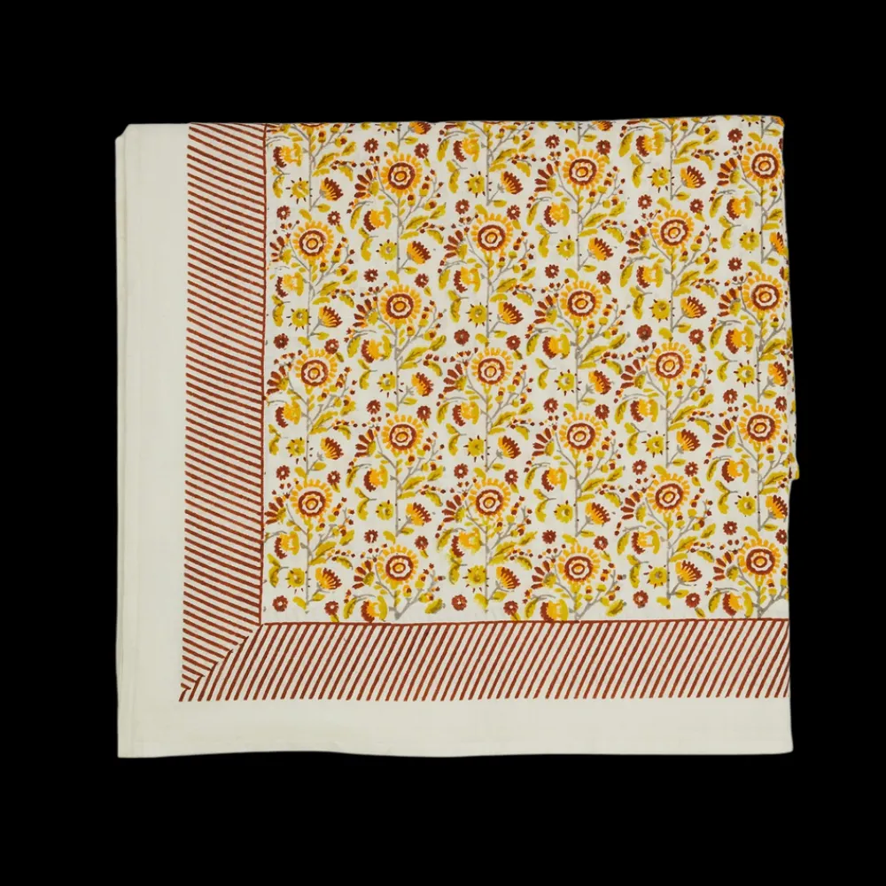 Maison Margaux Place Settings & Linens|Hazel Tablecloth