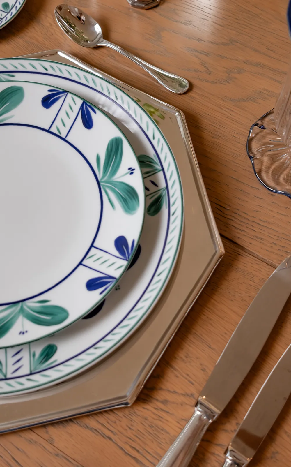 Esencial Hogar Silver|Hexagon Charger