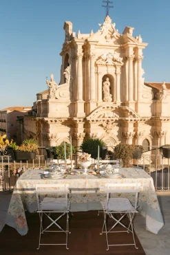 Nadia & Co Place Settings & Linens|Isola Tablecloth