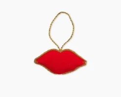 Henry Handwork Place Settings & Linens|Kiss Ornament