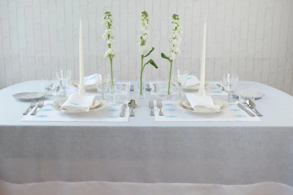 TriChi Design Place Settings & Linens|Lara Linen Tablecloth