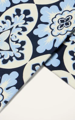 La DoubleJ Place Settings & Linens|Large Tablecloth in Palazzo Blue