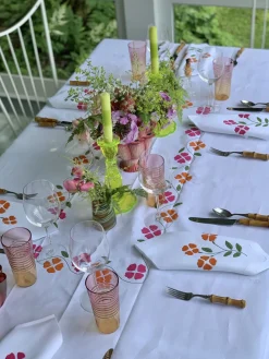 Elizabeth Lake Place Settings & Linens|Matisse Floral Tablecloth