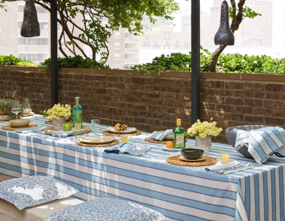 Matouk Place Settings & Linens|Schumacher Apollo Stripe Tablecloth