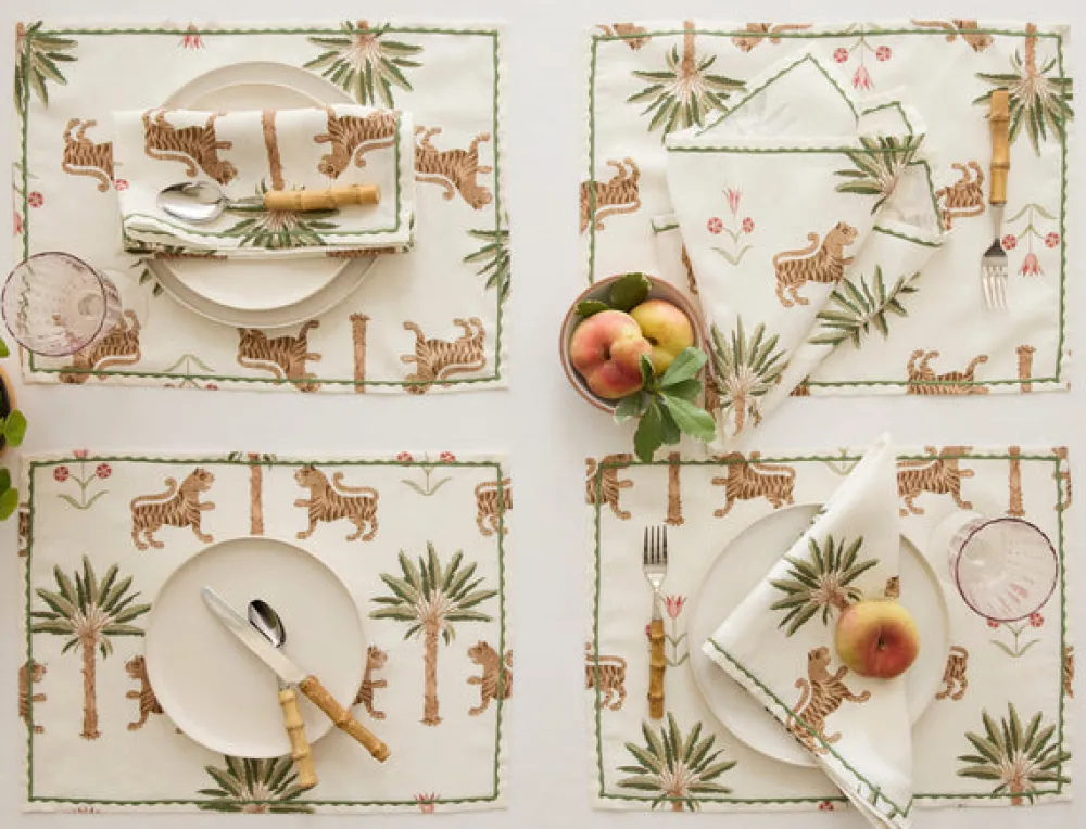 Matouk Place Settings & Linens|Schumacher Tiger Palm Placemat, Set of 4