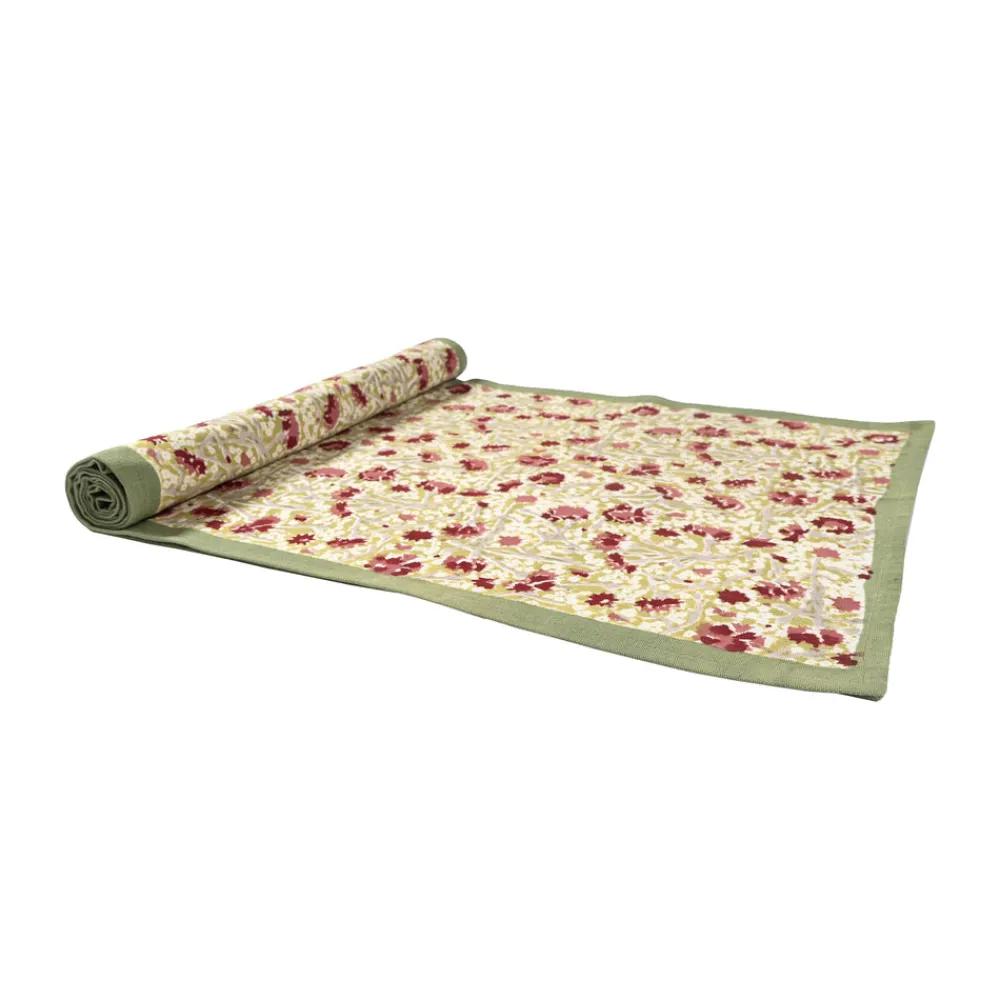 Couleur Nature Place Settings & Linens|Meadows Runner Red & Green