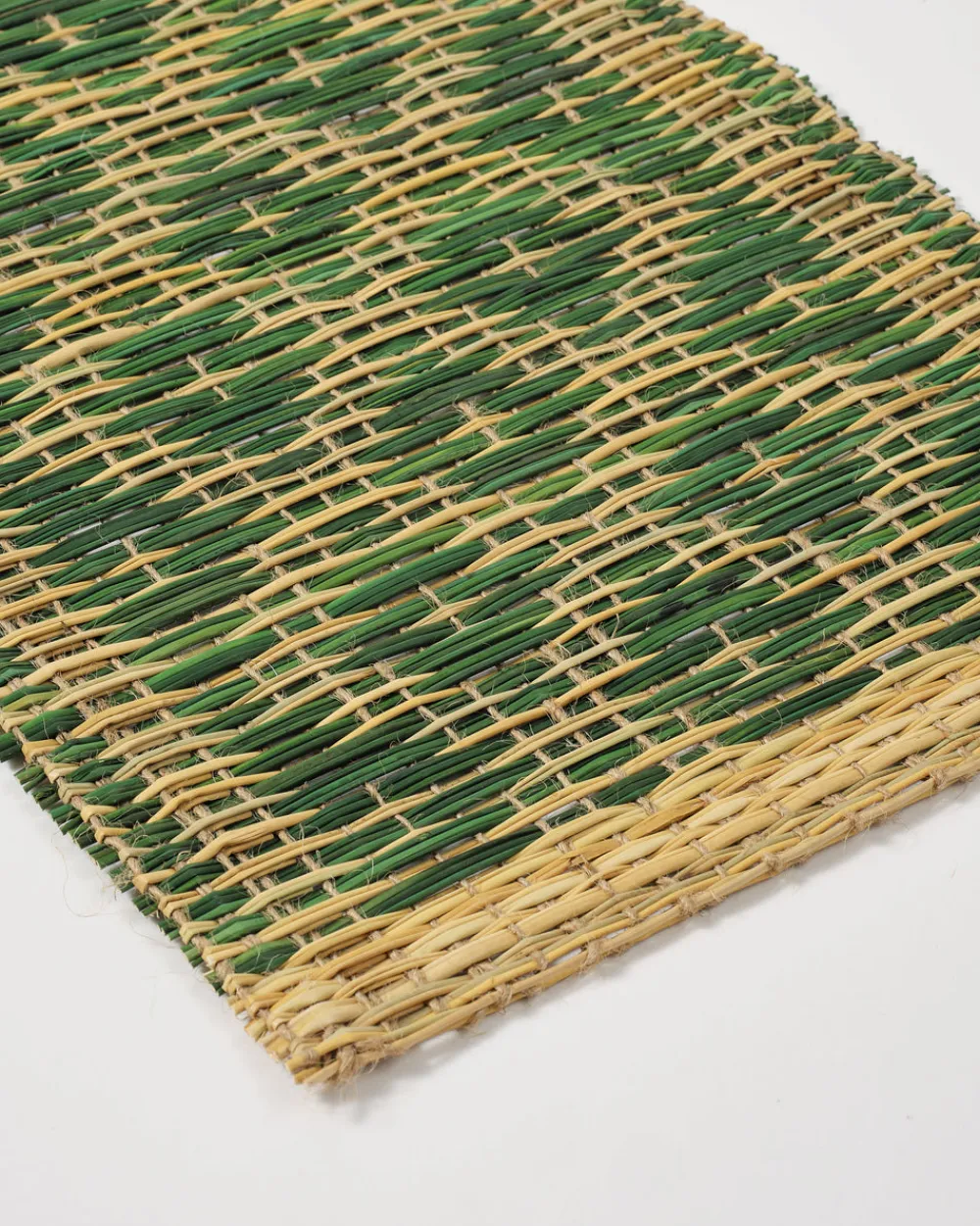 Cabana Place Settings & Linens|Moroccan Placemat in Green