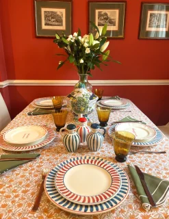 Sveva's Home Dinnerware|My Cooking is So Good, That Even the Smoke Alarm Cheers Me On! Scalloped Plate, Set of 6