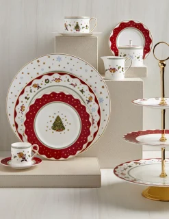 Prouna Dinnerware|My Noel Charger Plate