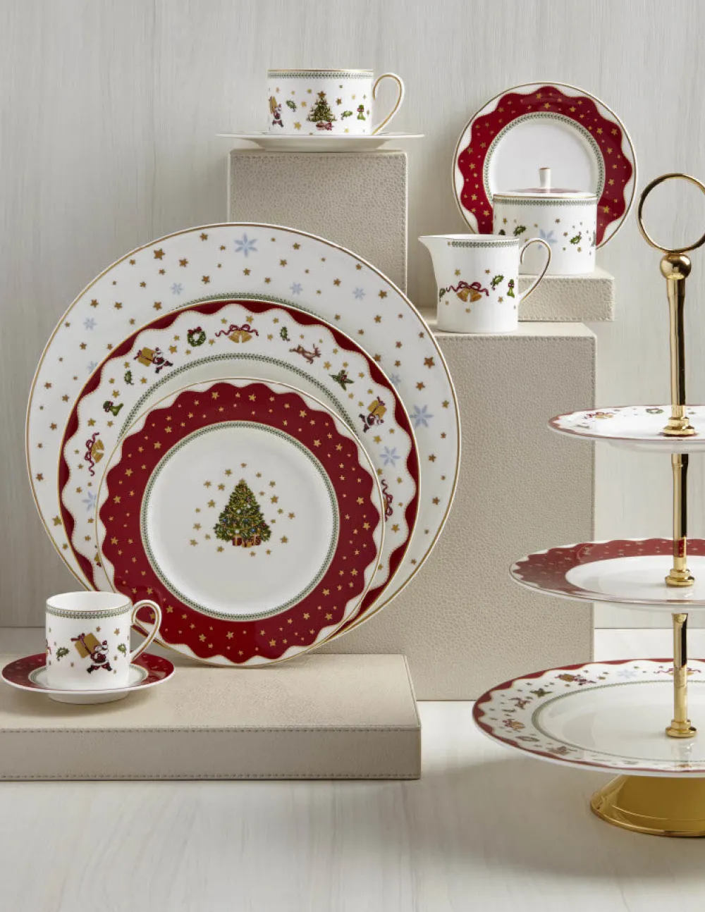 Prouna Dinnerware|My Noel 3-Tier Cake Stand