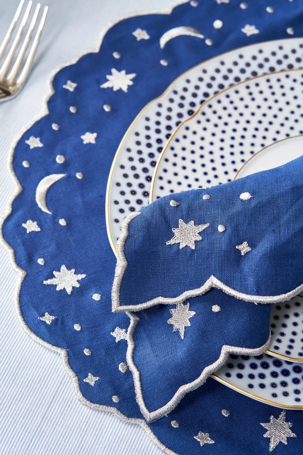 Loulou La Dune Place Settings & Linens|OTM Exclusive: Astral Linen Placemat in Midnight Blue and Silver Embroidery