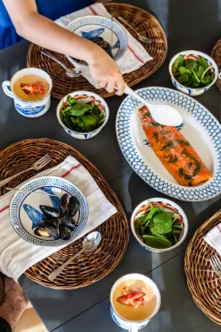 Golden Rabbit Dinnerware|Oval Platter in Fish Camp