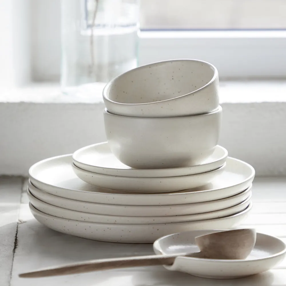 Costa Nova Dinnerware|Pacifica Collection 12-pc Place Setting with Cereal Bowl in Salt