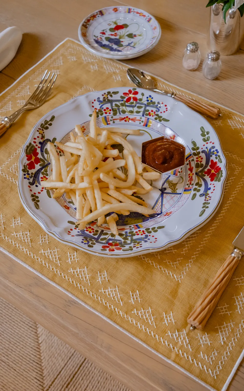 Esencial Hogar Place Settings & Linens|Pedralbes Placemats in Marigold, Set of 4