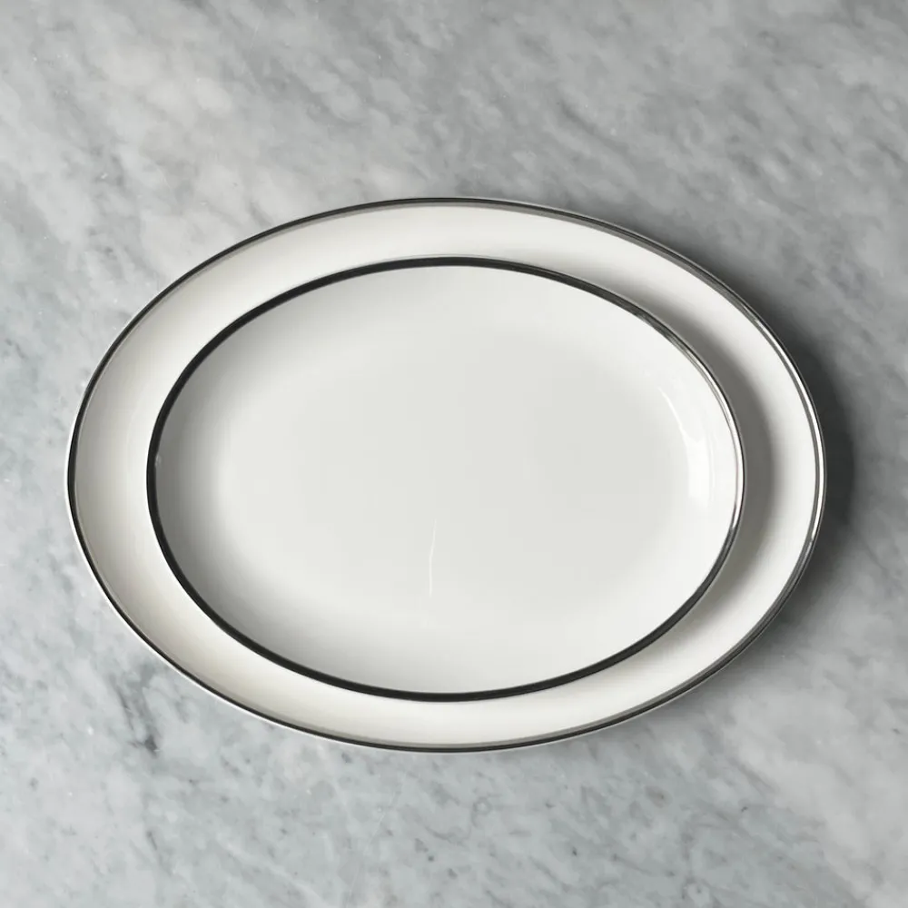 Twig NY Dinnerware|Platinum Edge Oval Platter