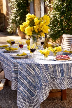 Couleur Nature Place Settings & Linens|Provence Avignon Tablecloth in Blue & Marine