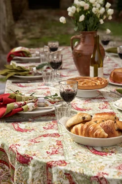 Couleur Nature Place Settings & Linens|Renne Reindeer Tablecloth in Red & Green