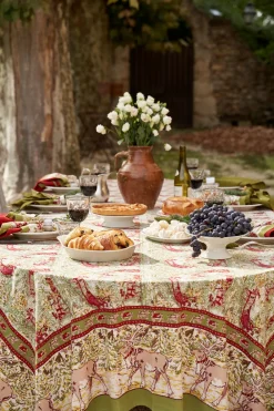 Couleur Nature Place Settings & Linens|Renne Reindeer Tablecloth in Red & Green